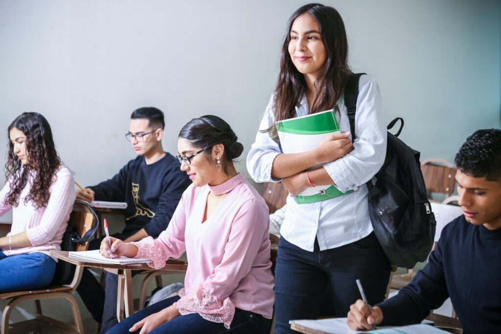 Students maintaining academic integrity in Malaysian university AI age